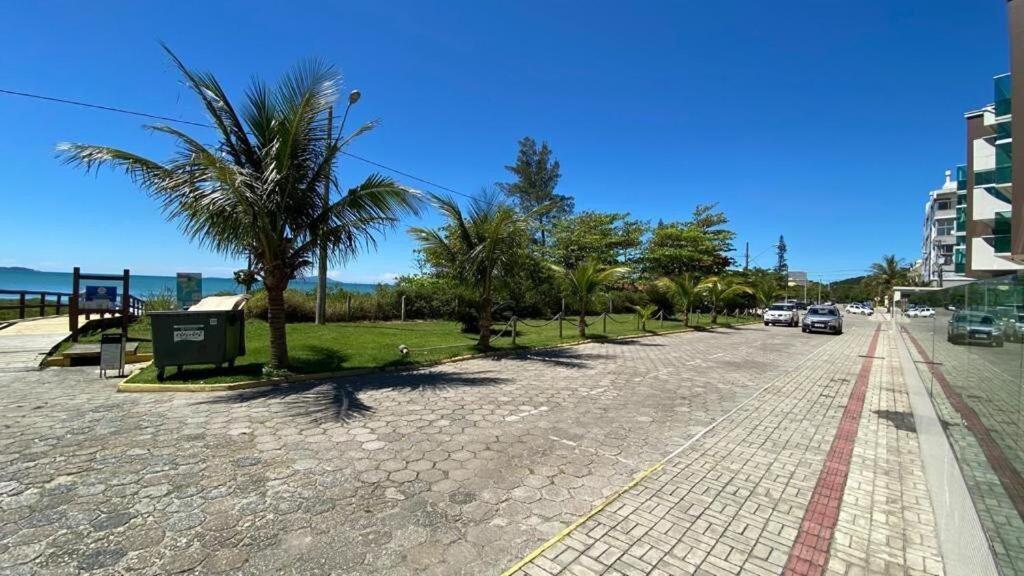 Solar Das Ilhas - Aconchegante Apartamento Na Linda Praia De 4 Ilhas Бомбиньяс Экстерьер фото
